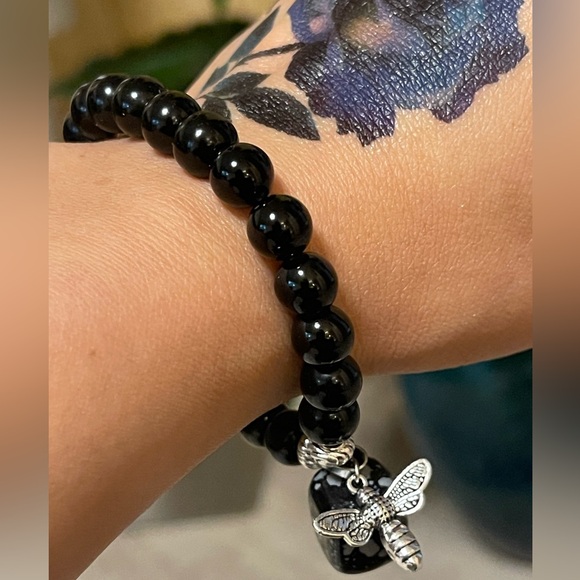 Dragonfly with Natural stone Beads Bracelet 🍃will arrive in jewelry pouch. - Picture 4 of 5